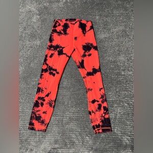 Lululemon Wunder Train High-Rise Leggings Tie Dye Carnation Red Black. Size 10